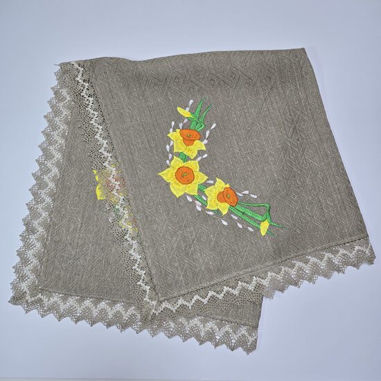 Galdauts narcises uz pelēka, 80x90cm