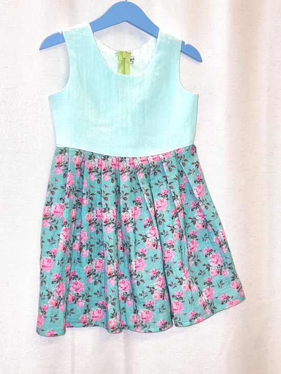 Kleitiņa, Mint rozes, 92cm