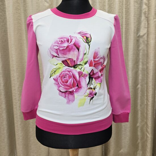 Džemperis ar rozēm Nr.2, L izm.