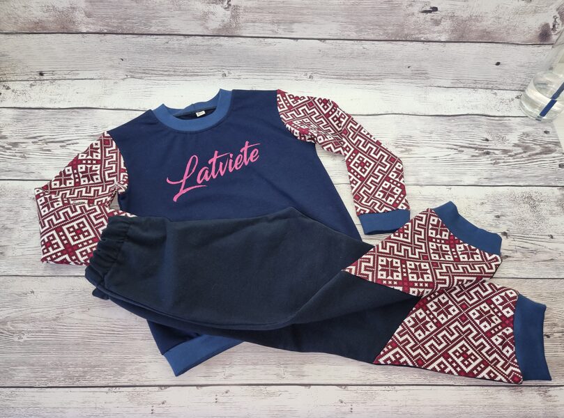 Tautisks apģērbs Nr.7, Latvietis/-te