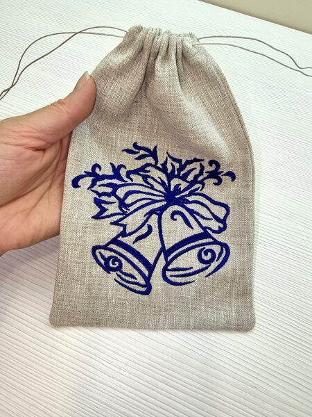 Lina dāvanu maisiņš, Ziemassvētku zvani