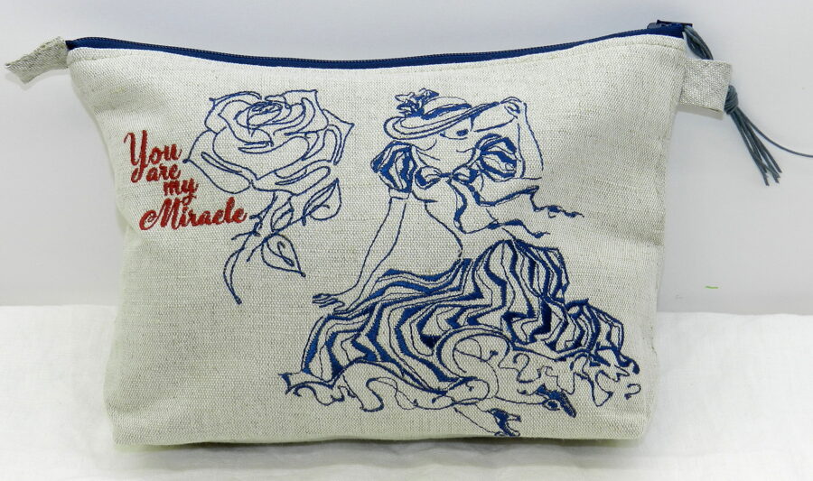 Lina kosmētikas somiņa, Dāma