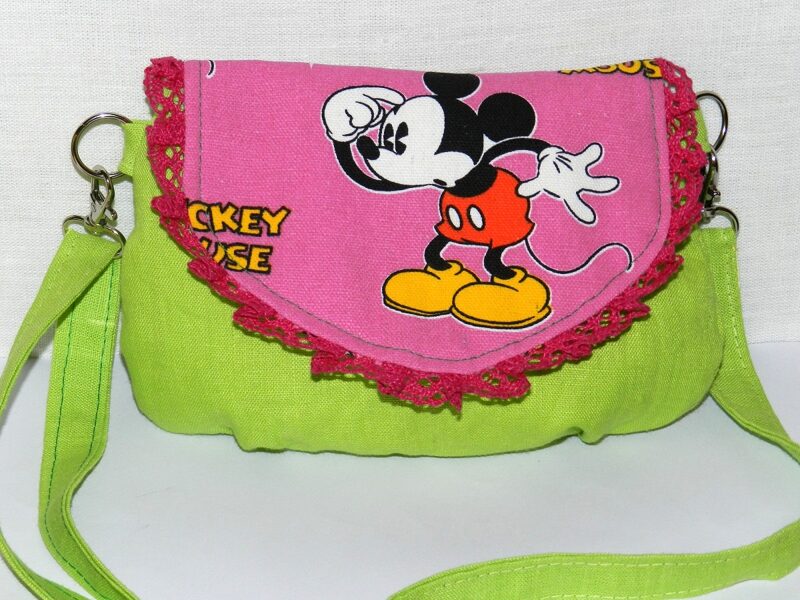 Lina somiņa, Mickey mause