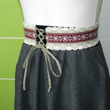 šūta tautiskā josta